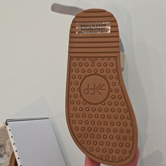 Freshly picked Bixby platinum fisherman sandals Size 6 - Picture 5 of 7